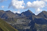 33 Vista dal Pizzo Rotondo verso Valegino, Cadelle, Passo dei lupi